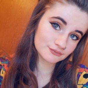 Meet your Posher, Lexi